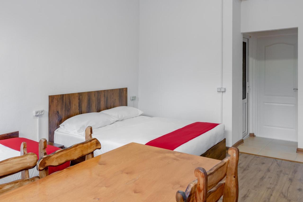 Family Appartments On Buzand Street 耶烈万 外观 照片