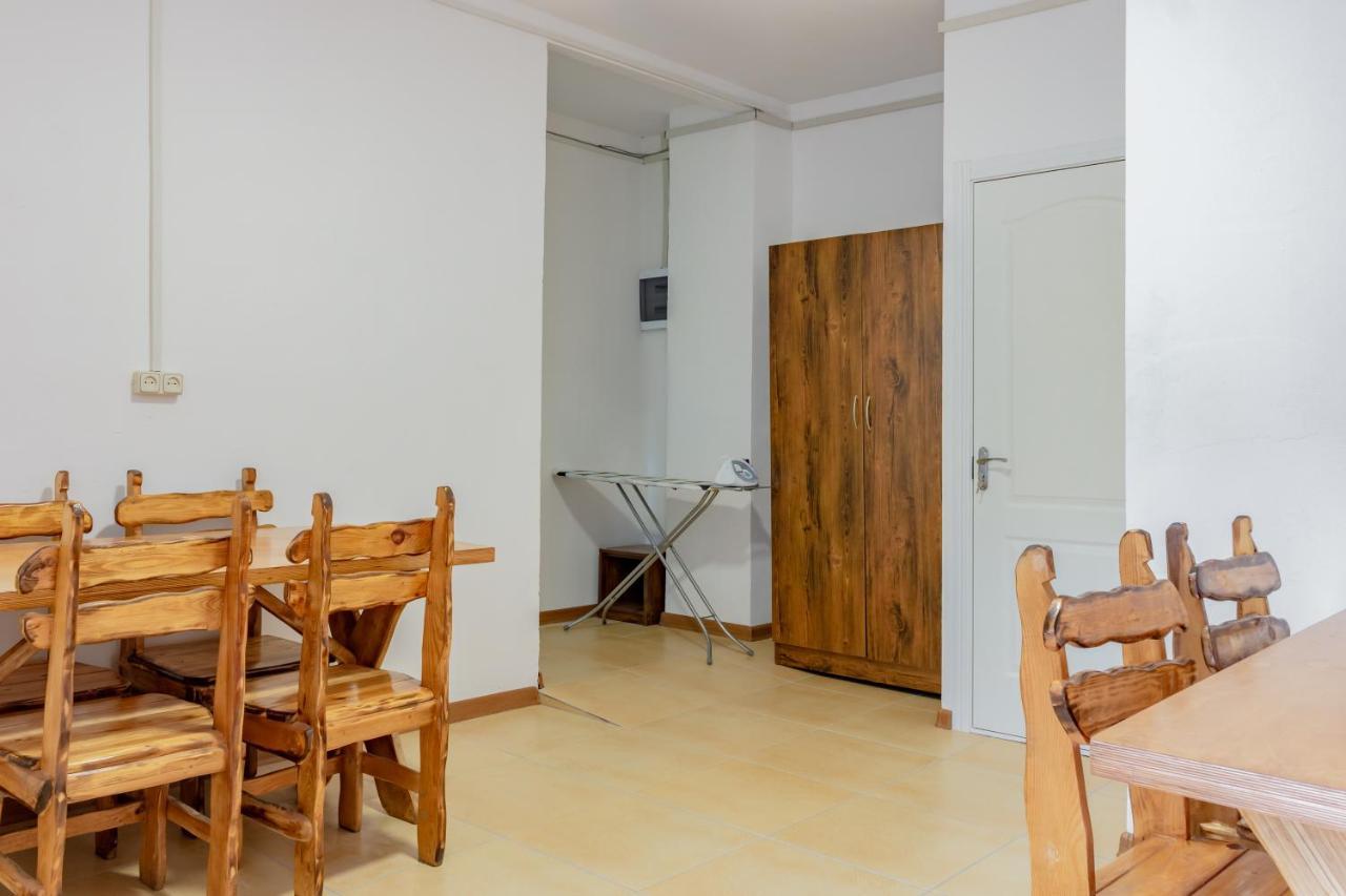 Family Appartments On Buzand Street 耶烈万 外观 照片